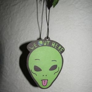 B2G1F Alien "We Out Here" Car Accessory